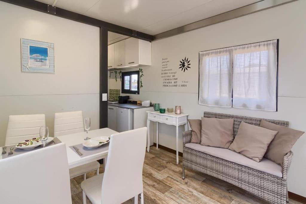 קליארי Houseboat Sardinia Suite מראה חיצוני תמונה
